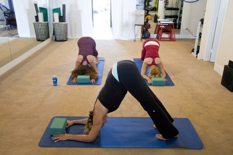 Yoga für eine ausgeglichene Work-Life-Balance